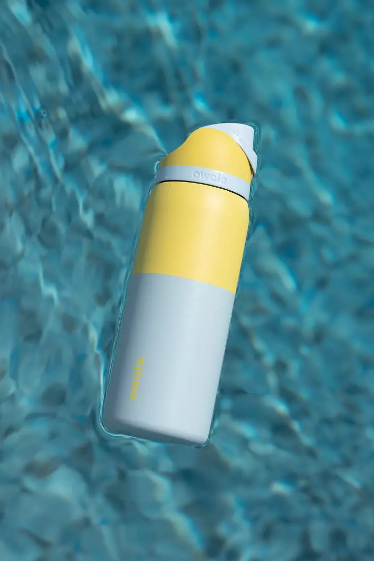 Owala 32 oz. FreeSip Stainless Steel Water Bottle Sun And Sea