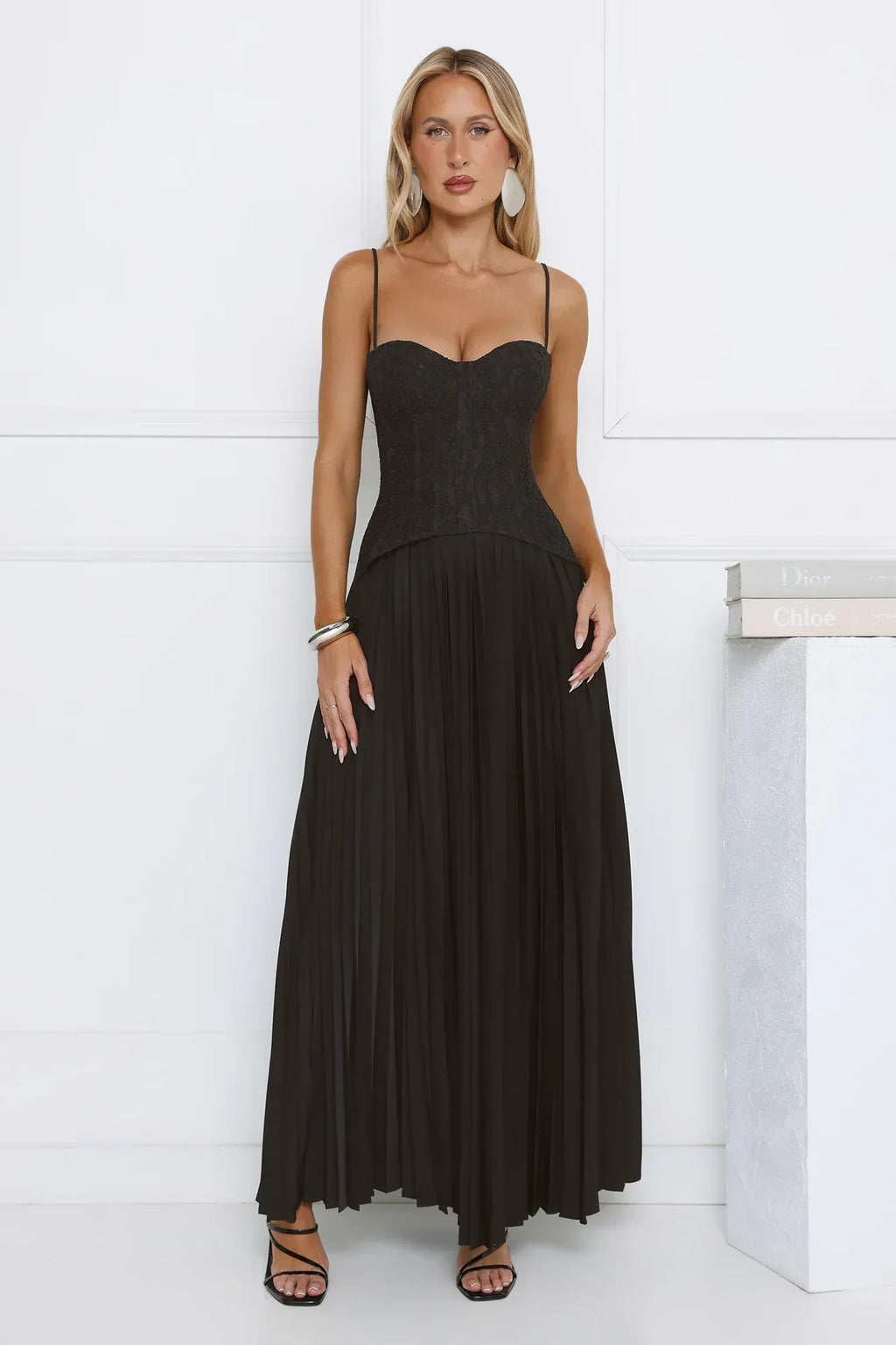 Antique Roses Lace Maxi Dress Black