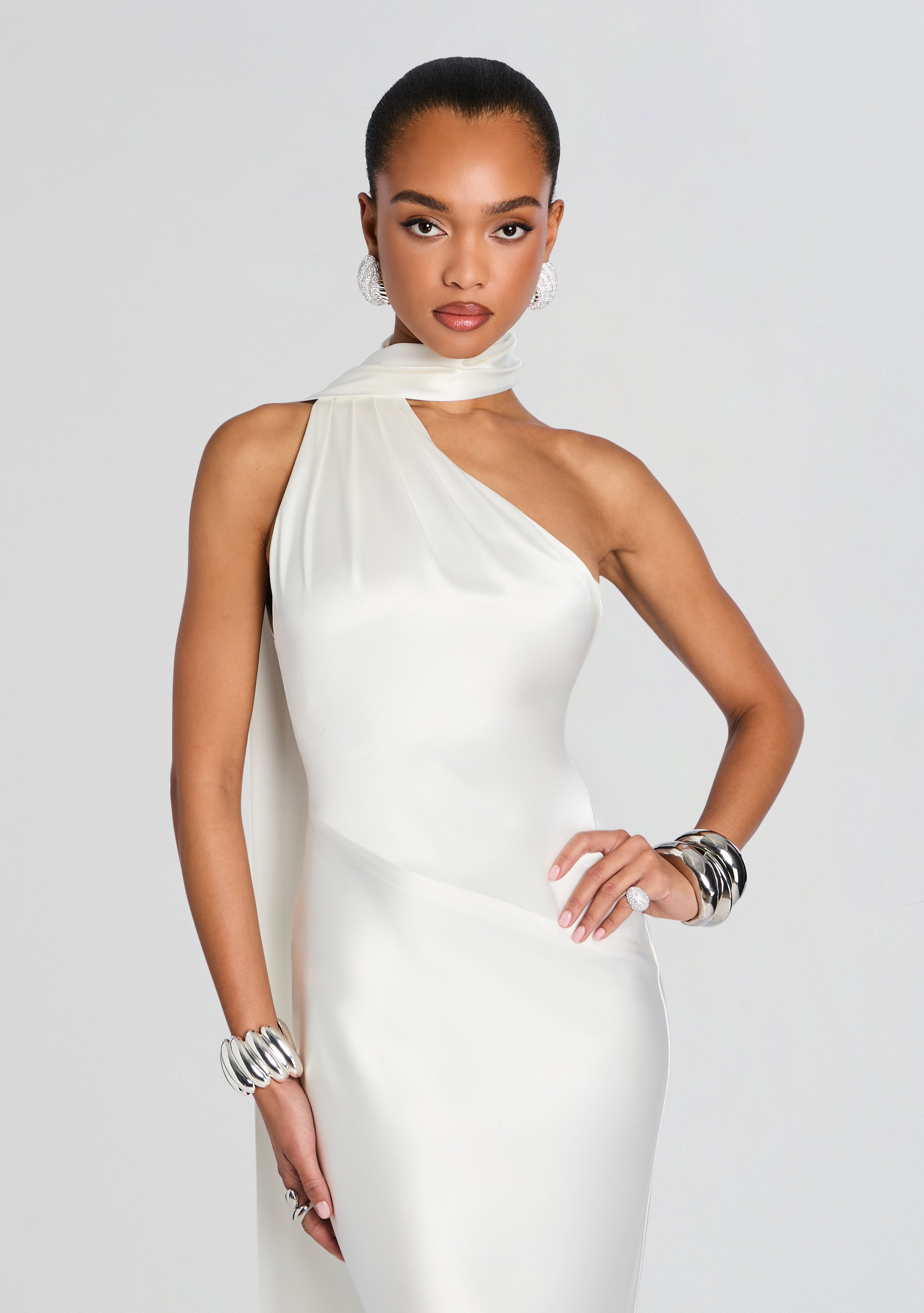 Kelsa Dress