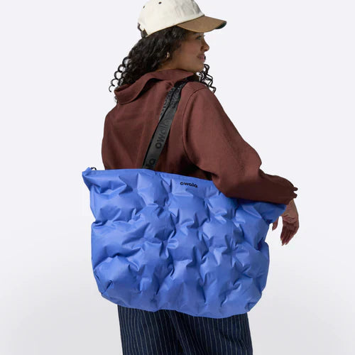 Owala The Cloud Inflatable insulation. Packs flat. 16L capacity Al Fresco