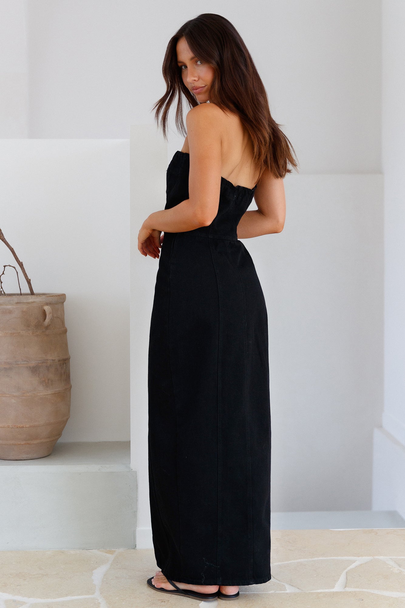 Into The Classics Maxi Dress Black