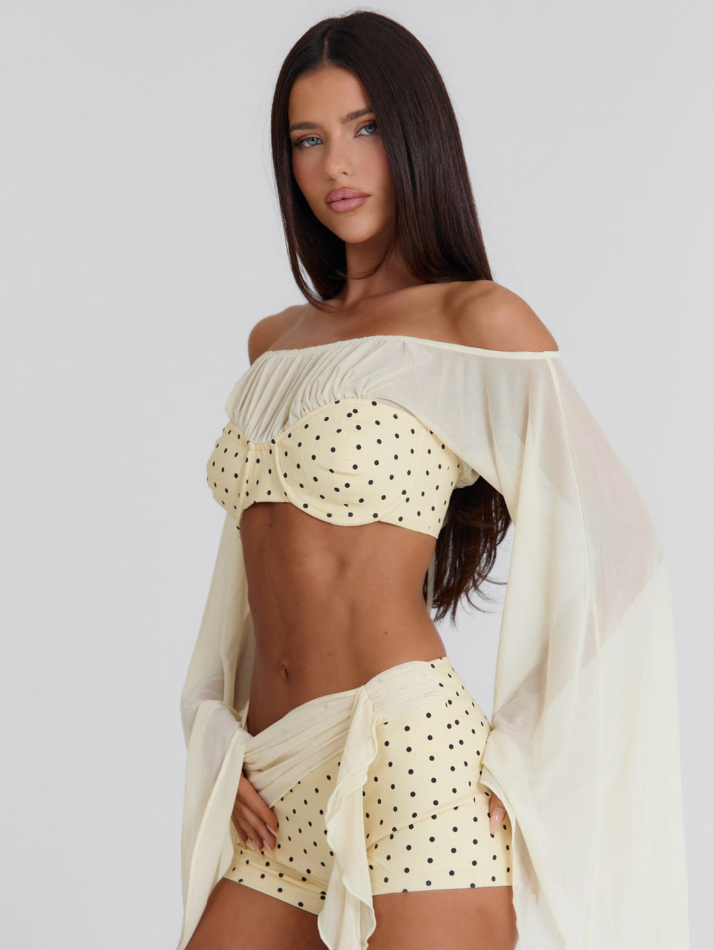 Riya Shorts Yellow Polka Dot