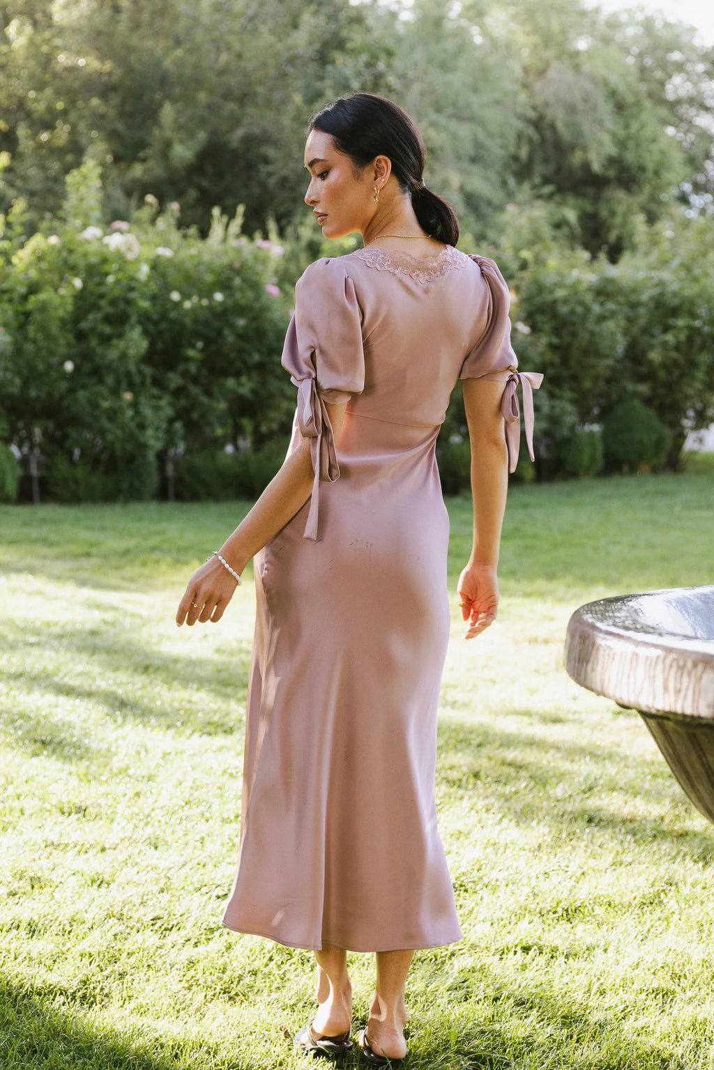 Amanda Lace Trim Maxi Dress in Mauve